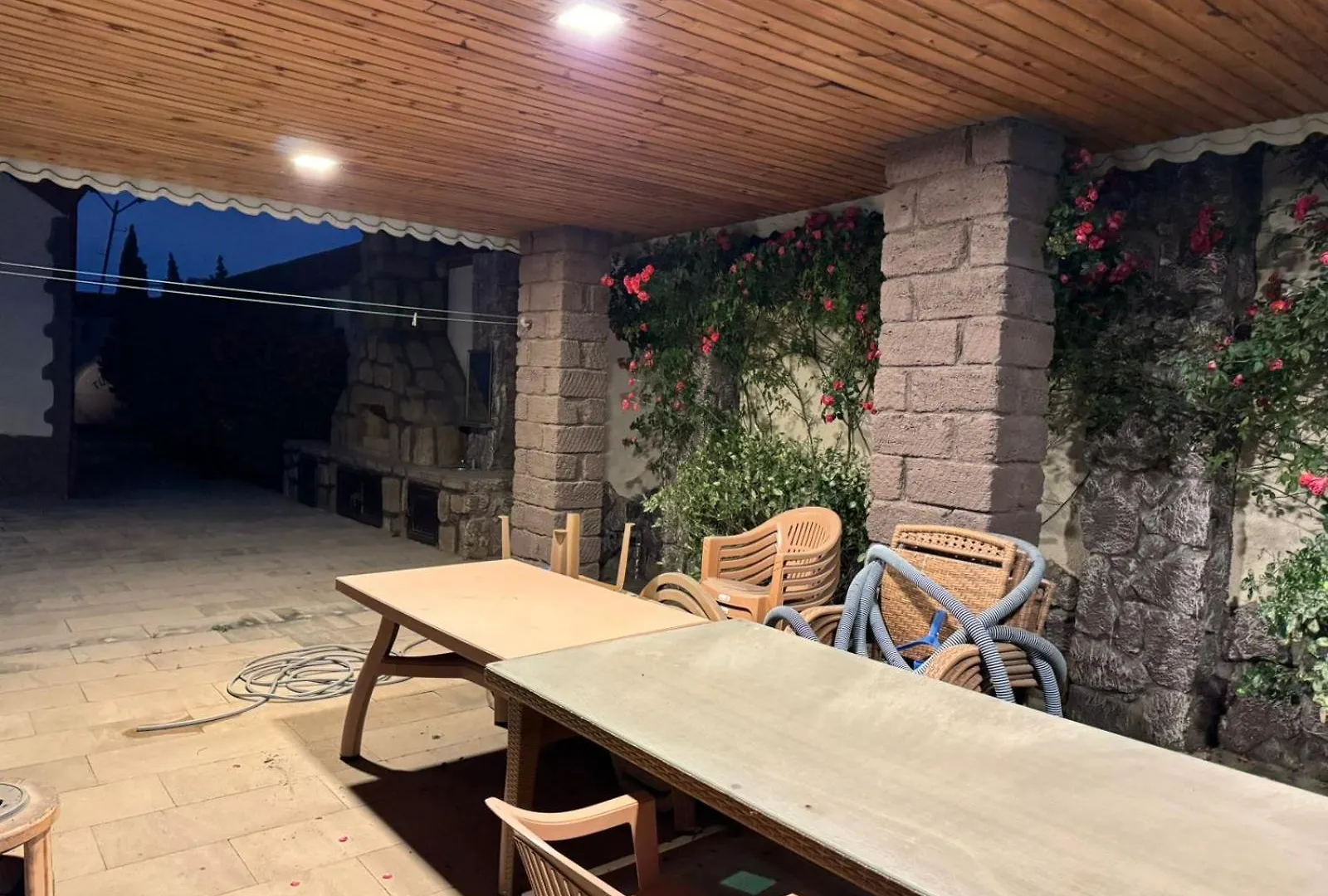 Merdekan Villa Baku 0*,